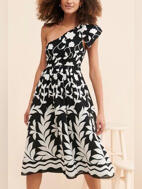 anthropologie black and white dress Corey Lynn Calter Size 6 Striped  FABULUX 3% elastane lining Removable straps Zipper styling Machine wash Imported Anthropologie Maeve Women's Black White